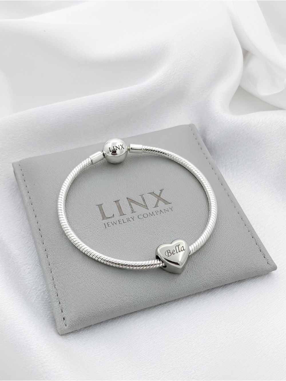 Linx Snake Chain Bracelet with Personalized Name Heart Charm